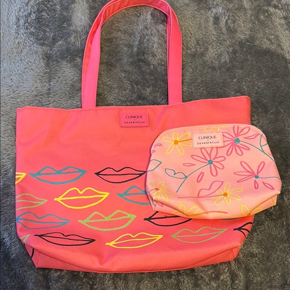 Clinique & Drawbertson Pink Tote and cosmetic bag nwot - Picture 1 of 12